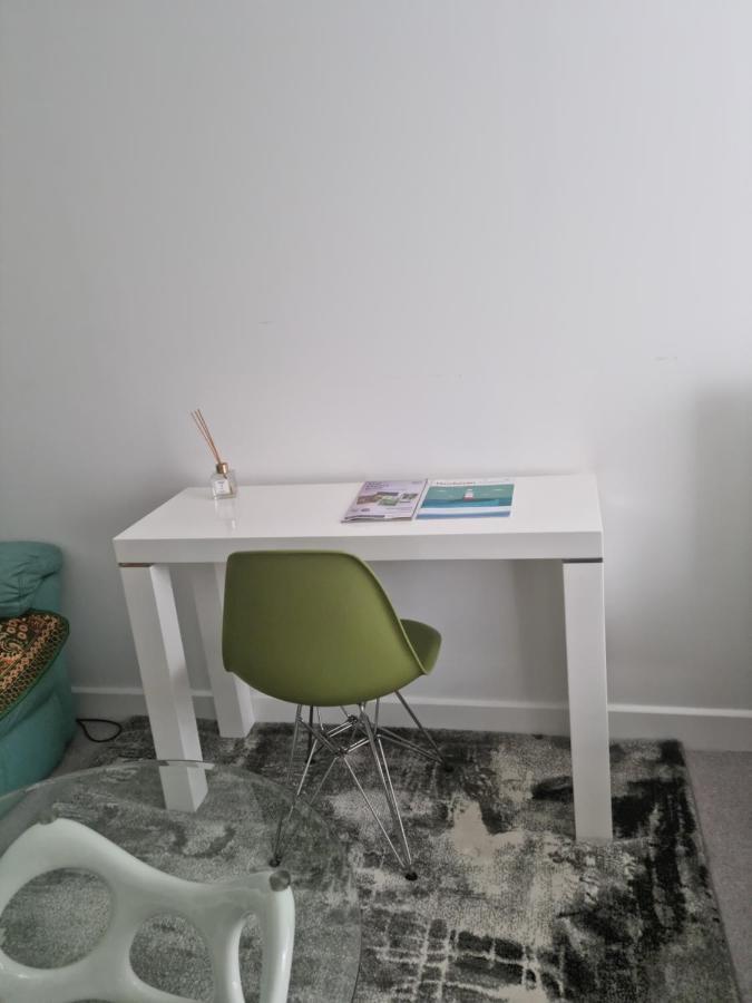 Large Room With Netflix Newhaven Esterno foto